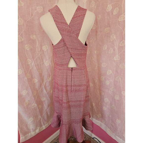 Banana Republic Sleeveless Jacquard Knit Cross Back Flounce Sheath Dress sz 6 - Picture 3 of 6